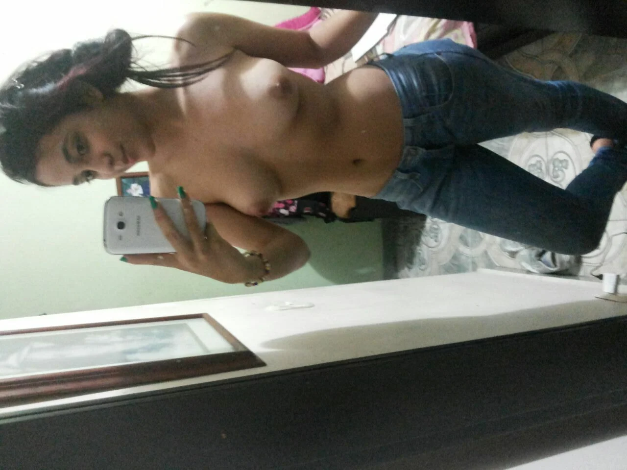 Caiu na net fotos amadoras de ninfetas – Fotos Porno – Quadrinho em PT-BR