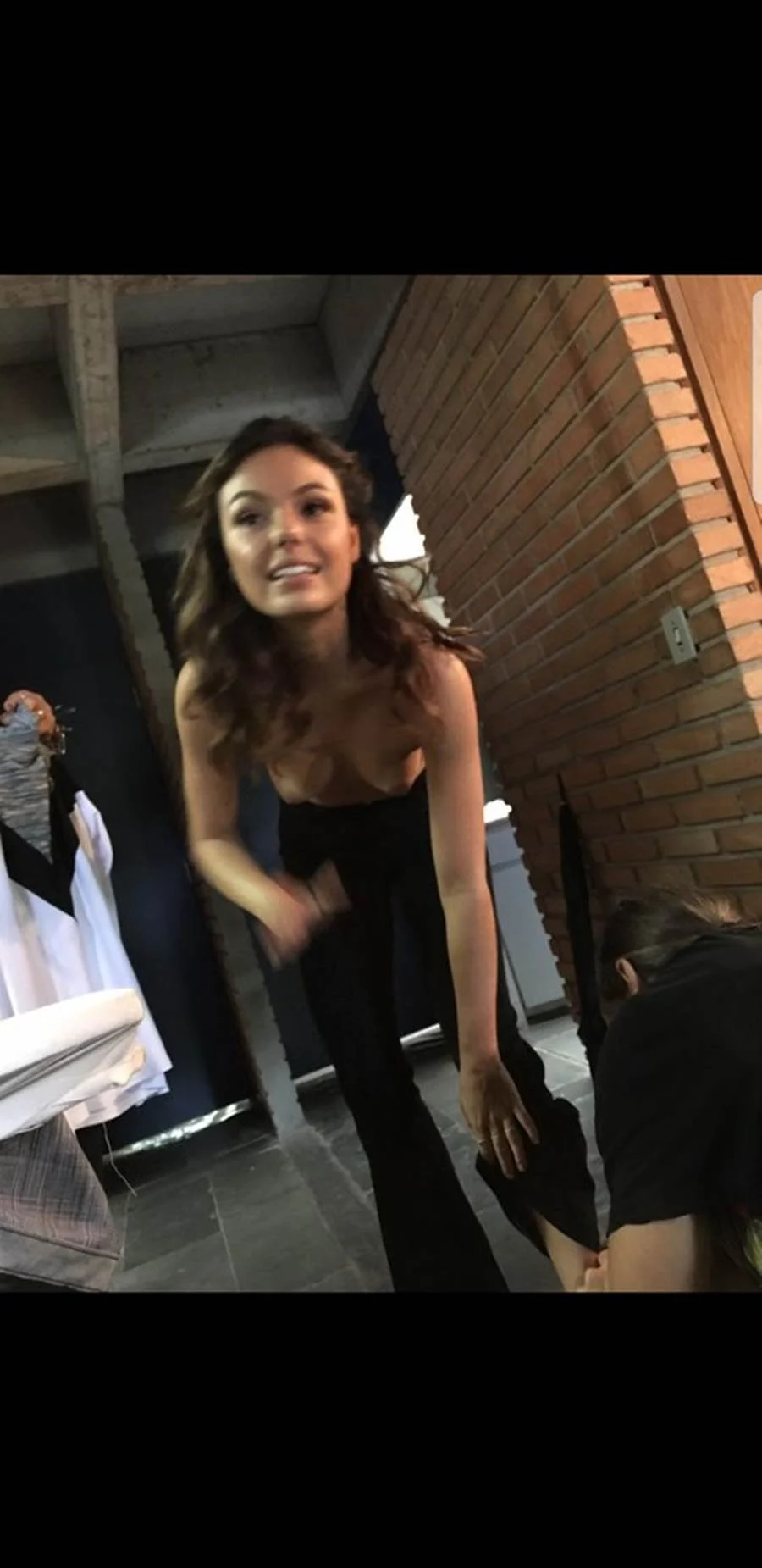 Vazou Nude Explícito de Isis Valverde em Quadrinhos Eróticos