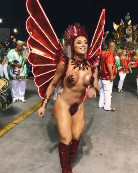 Famosas Carnaval 2019: Fotos Nuas em HQ Erótica Explícita