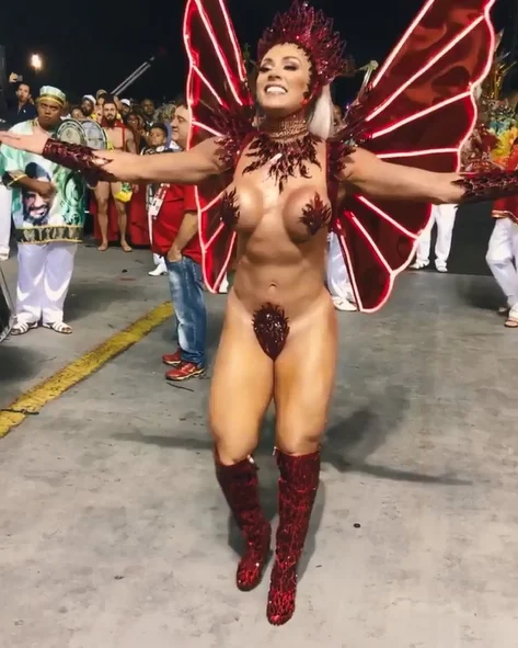 Famosas Carnaval 2019: Fotos Nuas em HQ Erótica Explícita