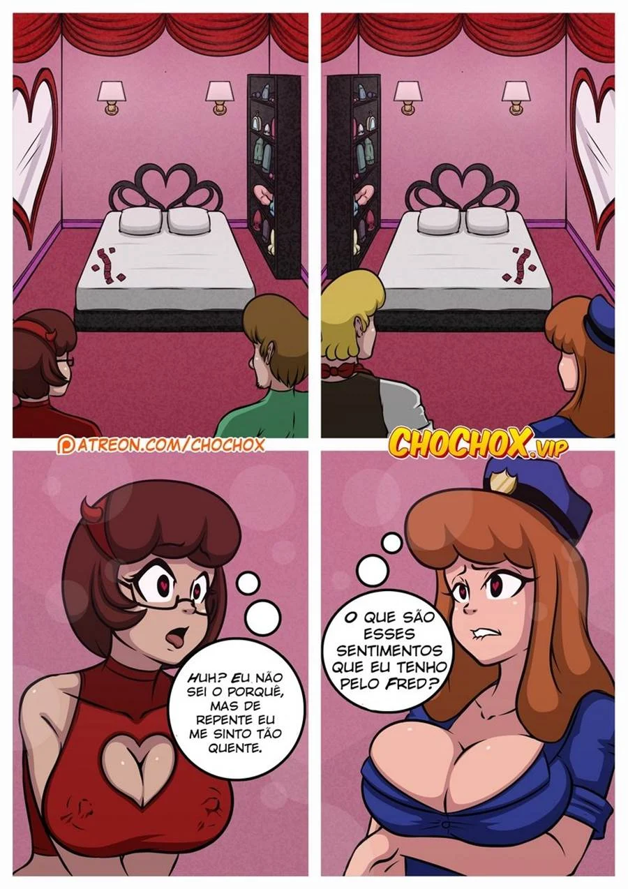 Scooby-Doo Transando no Halloween - HQ Erótica Explícita